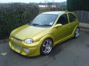 Vaxhall Corsa in Yellow
