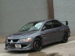 Lancer Evolution VIII MR FQ-400